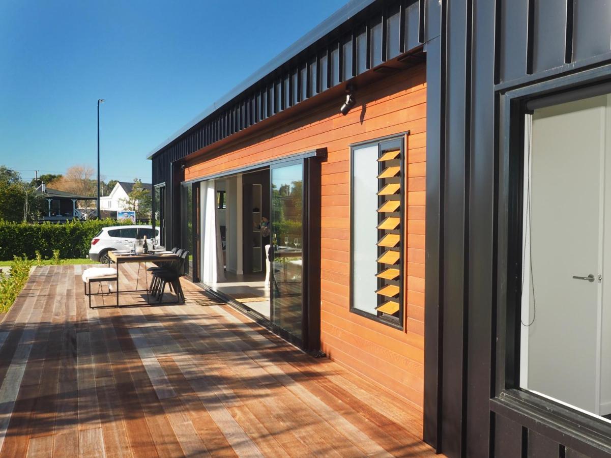 Pinot Longbox - Martinborough Holiday Home Екстериор снимка